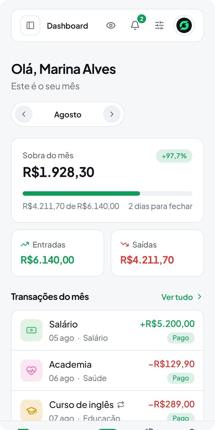 O painel do Gastta no celular, com a sobra do mês e as transações